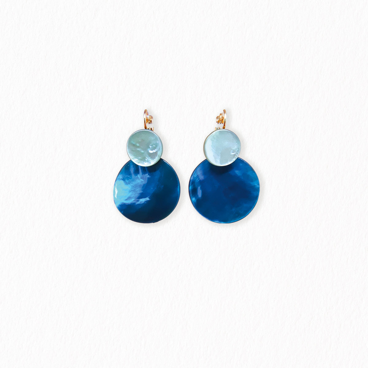 Boucles d'oreilles nacres Soline bleues