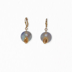 Boucles-oreilles-nacre-et-perle-de-culture-la-petite-sardine-bijoux