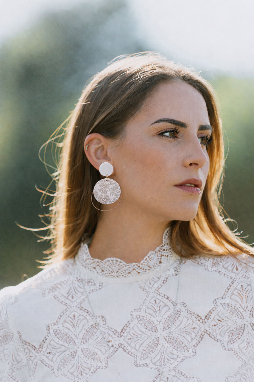 Boucles oreilles nacre blanche la-petite-sardine-bijoux
