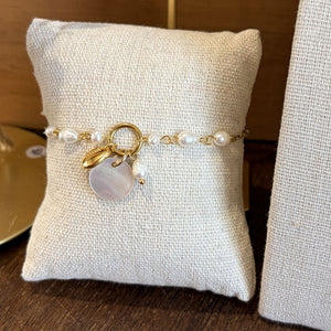 Bracelet-perles-de-culture-et-nacre-nacturelle-la-petite-sardine-bijoux