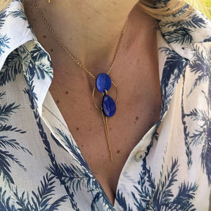 collier en nacre bleue modèle Azuline