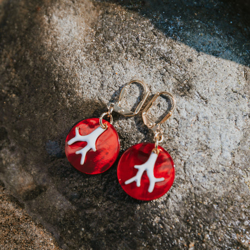 Boucles d'oreilles en nacre modèle Corail rouge 