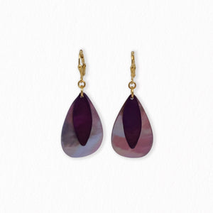 Boucles d'oreilles en nacre mauve Solveig 