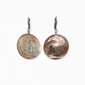 Boucles d'oreilles nacres Chats sur la lune