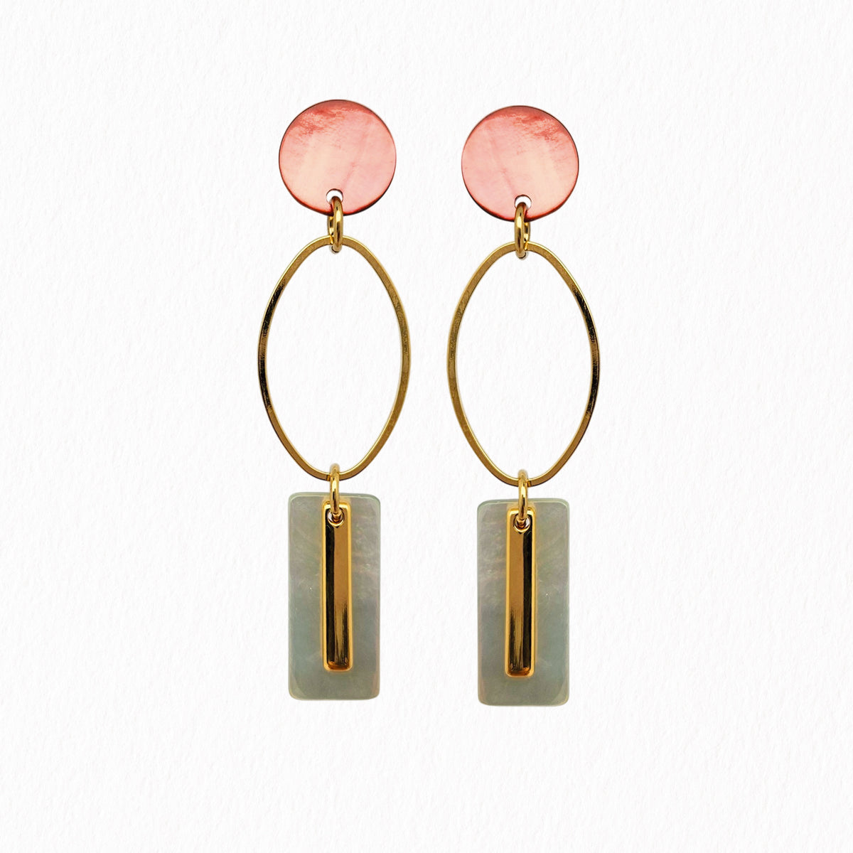Boucles d'oreilles en nacre longues