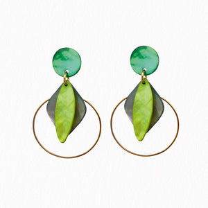 Boucles d'oreilles nacres Camael