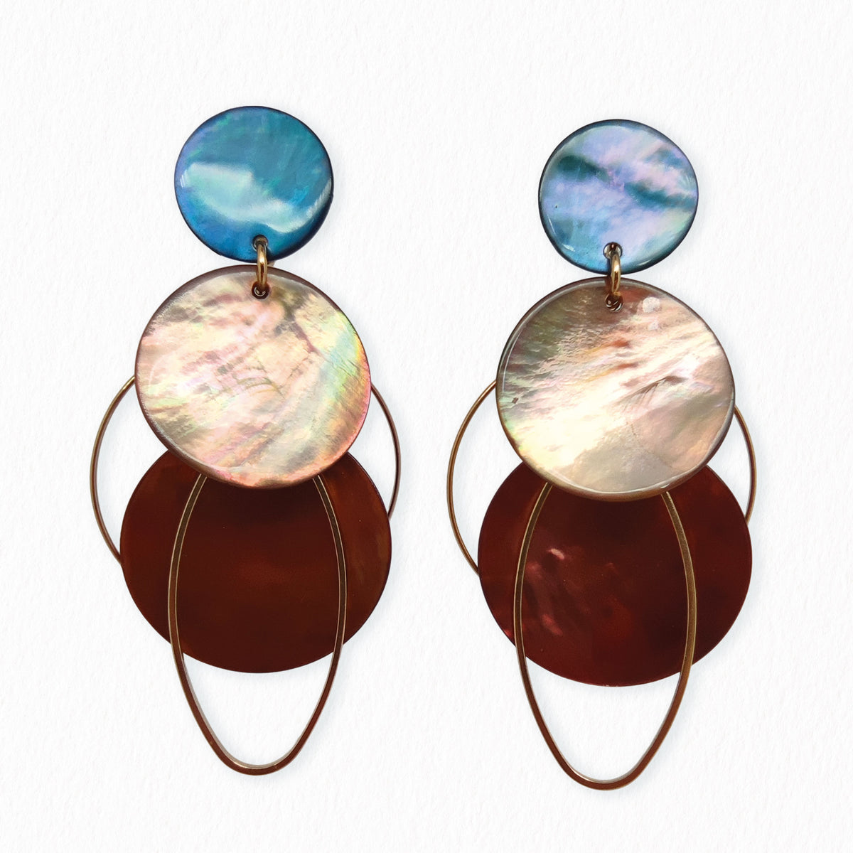 Boucles d'oreilles nacre Reine